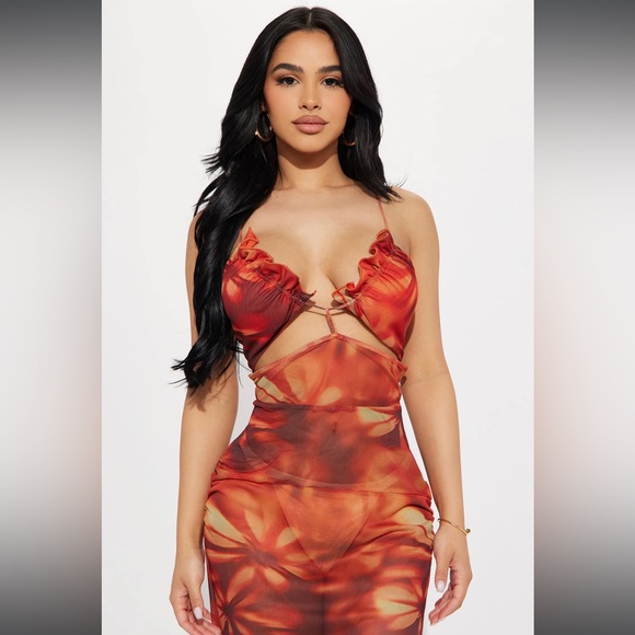 Fashion Nova maui sunsets mesh maxi dress - Picture 3 of 8